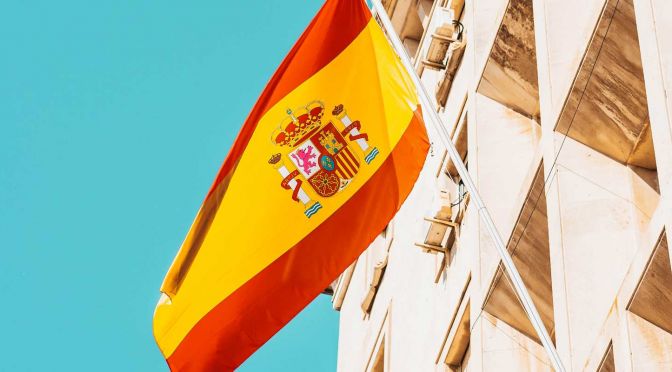 Learn Spanish like a local - Shows Spain flag