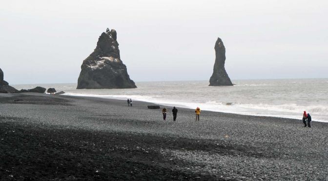 4 days in Iceland itinerary - Top banner showing Vik black sand beach