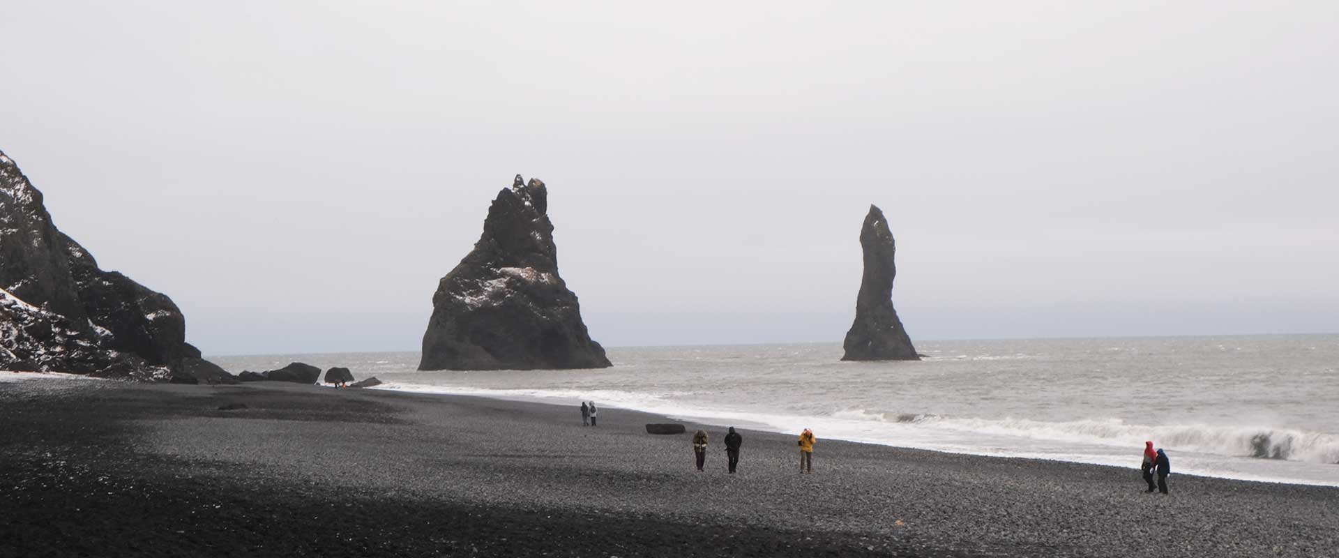 Rejnisfjara black sand beach Iceland - Shows the stunning beach location