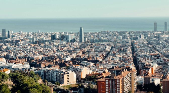 shows a view of Barcelona city - Barcelona travel tips